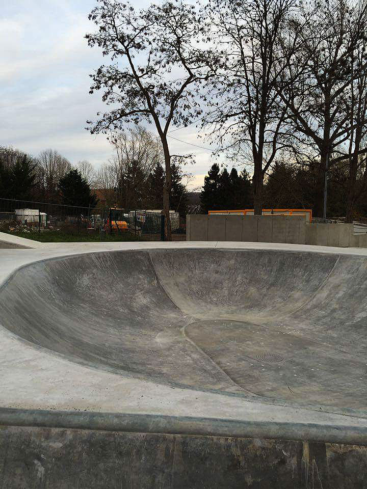 Étang de Chalais Skatepark Meudon Skate Spot 4/5