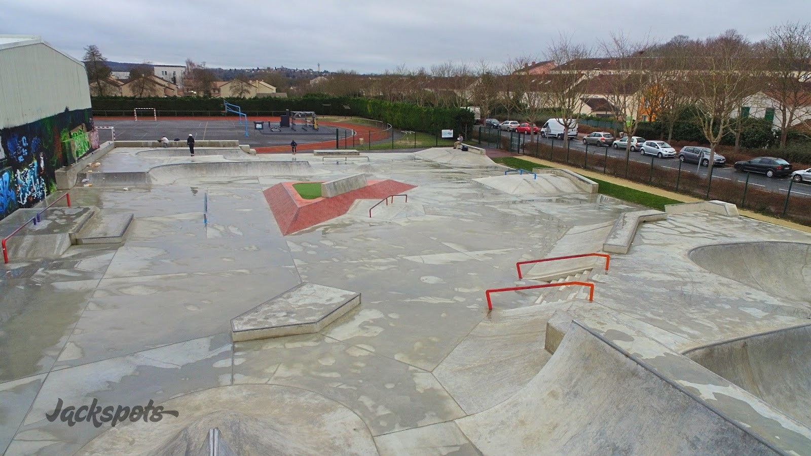 St Christophe Skatepark Cergy Skate Spot 5/5