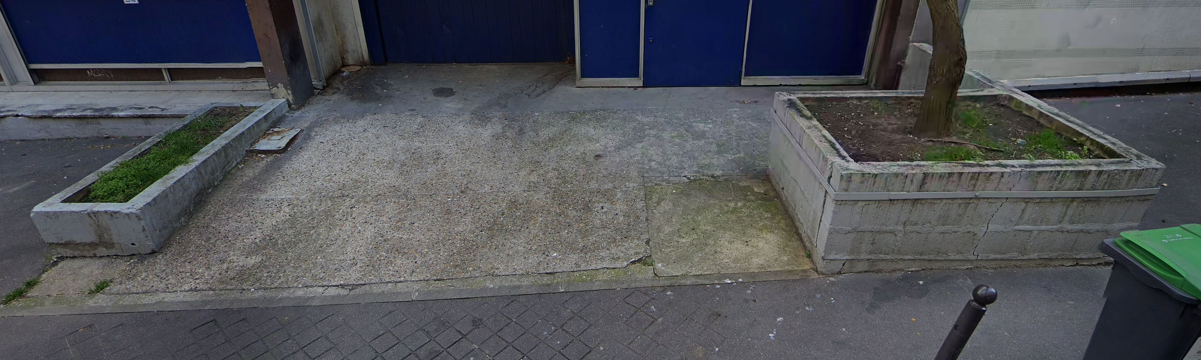 Delépine Spot Street Paris Skate Spot 2/5