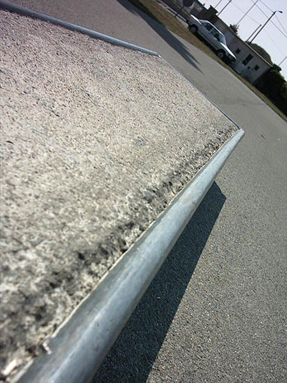 Stade Jos Péron Skatepark Penmarc'h Skate Spot 1/5
