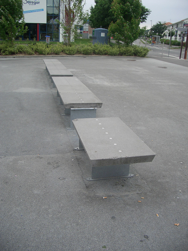 Gymnase Dugast Spot Street Rezé Skate Spot 3/5