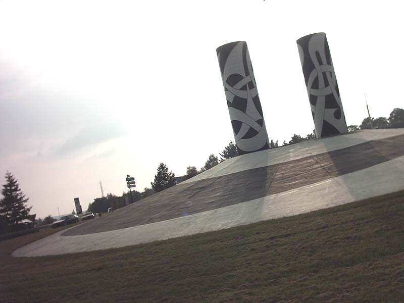 Rond Point Vache Spot Street Chateaulin Skate Spot 3/5