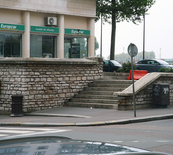 Vieille Tour Spot Street Rouen Skate Spot 3/5