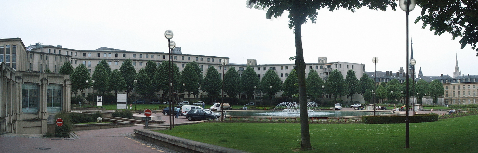 Hôtel de Région Spot Street Rouen Skate Spot 3/5