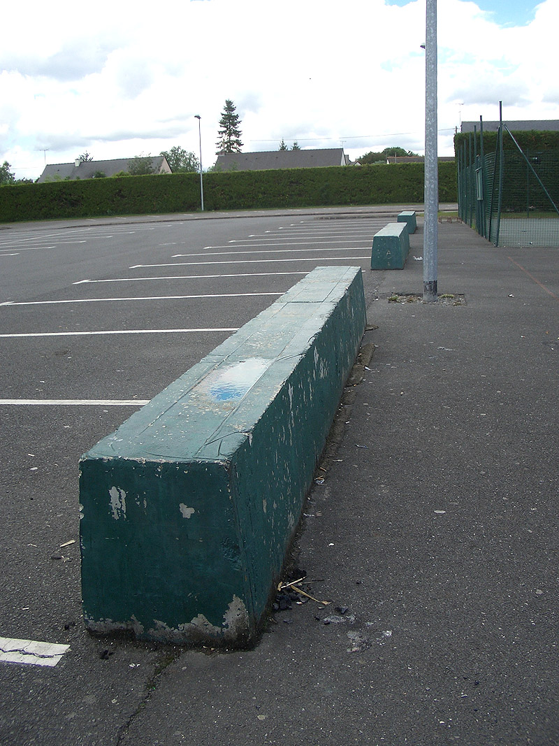 Salle Omnisports Skatepark Saffré Skate Spot 1/5