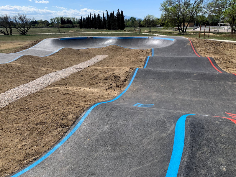 Stade Municipal Pumptrack Saint Nazaire Skate Spot 2/5