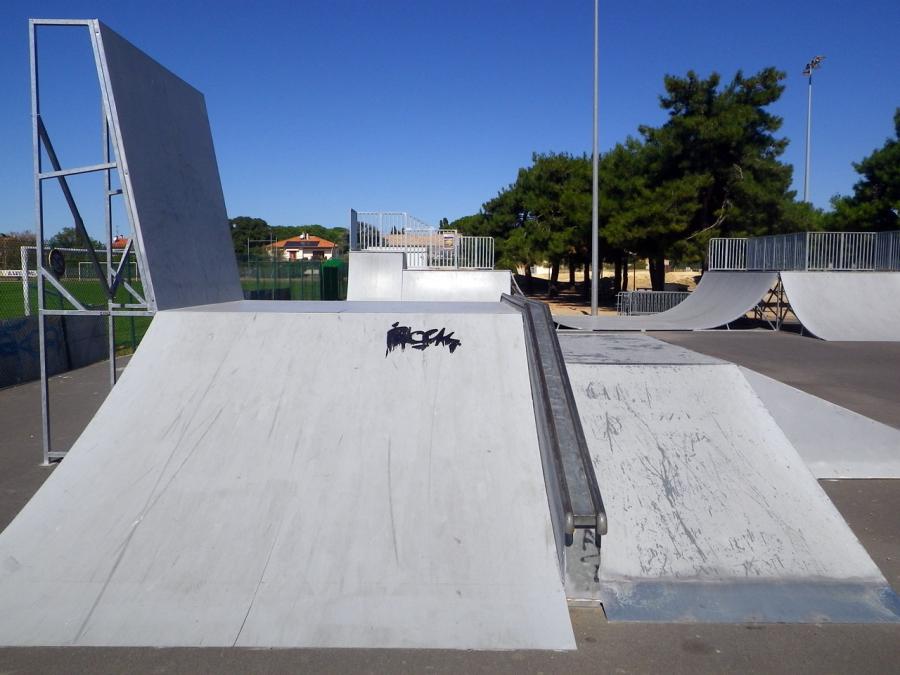 Complexe Sportif Dides Skatepark Vendargues Skate Spot 3/5
