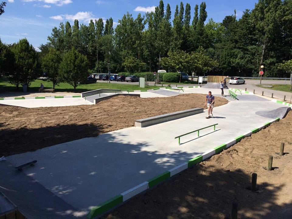 Parc du Loiry Skatepark Vertou Skate Spot 3/5