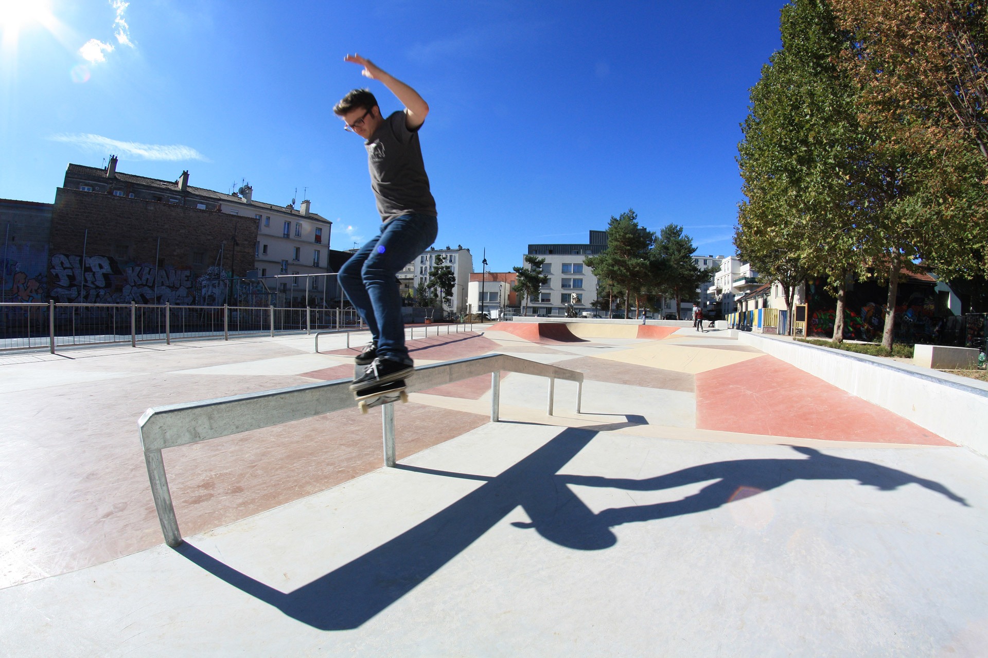 Square Diderot Skatepark Saint Denis Skate Spot 3/5
