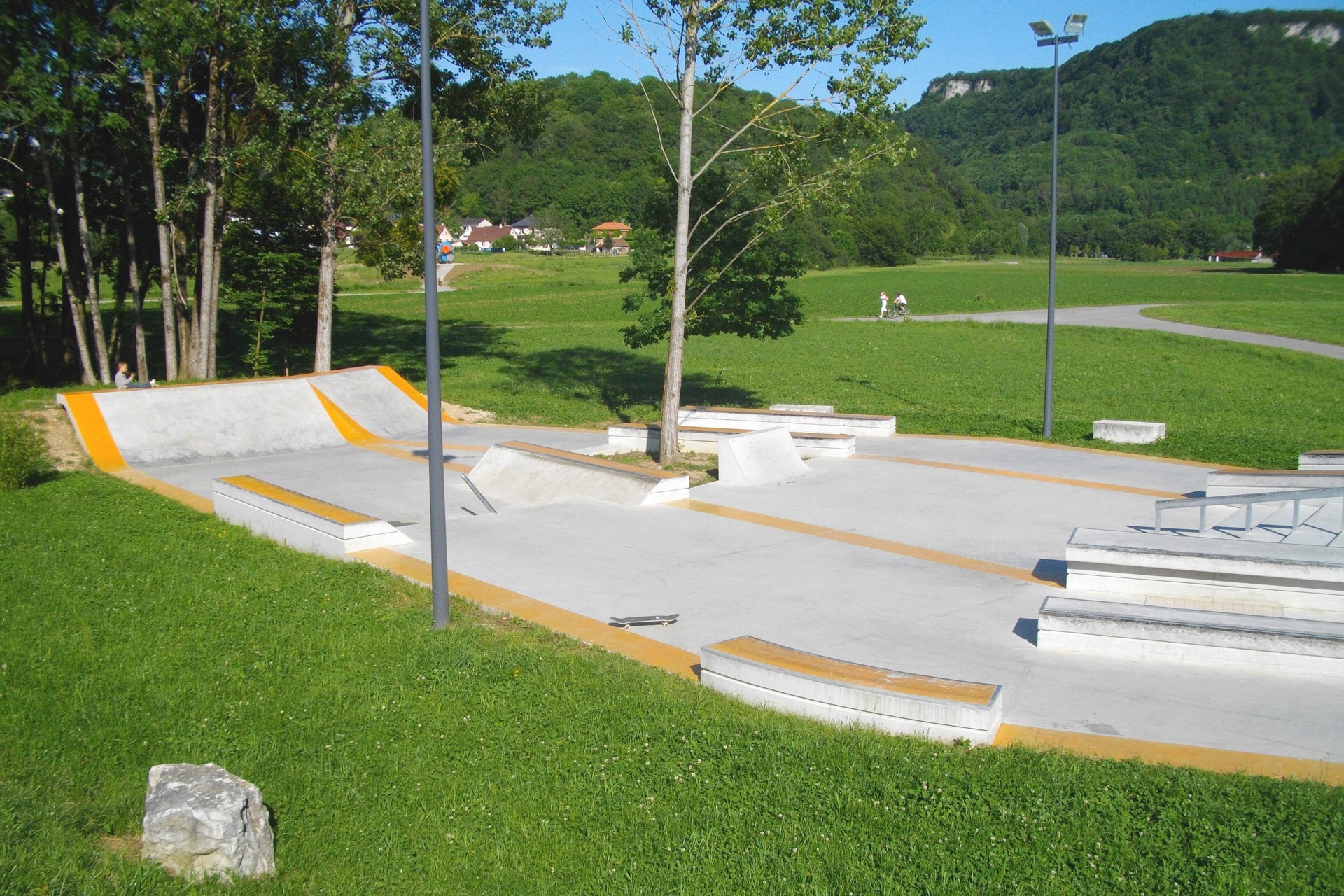 Baume Skatepark Baume les Dames Skate Spot 3/5