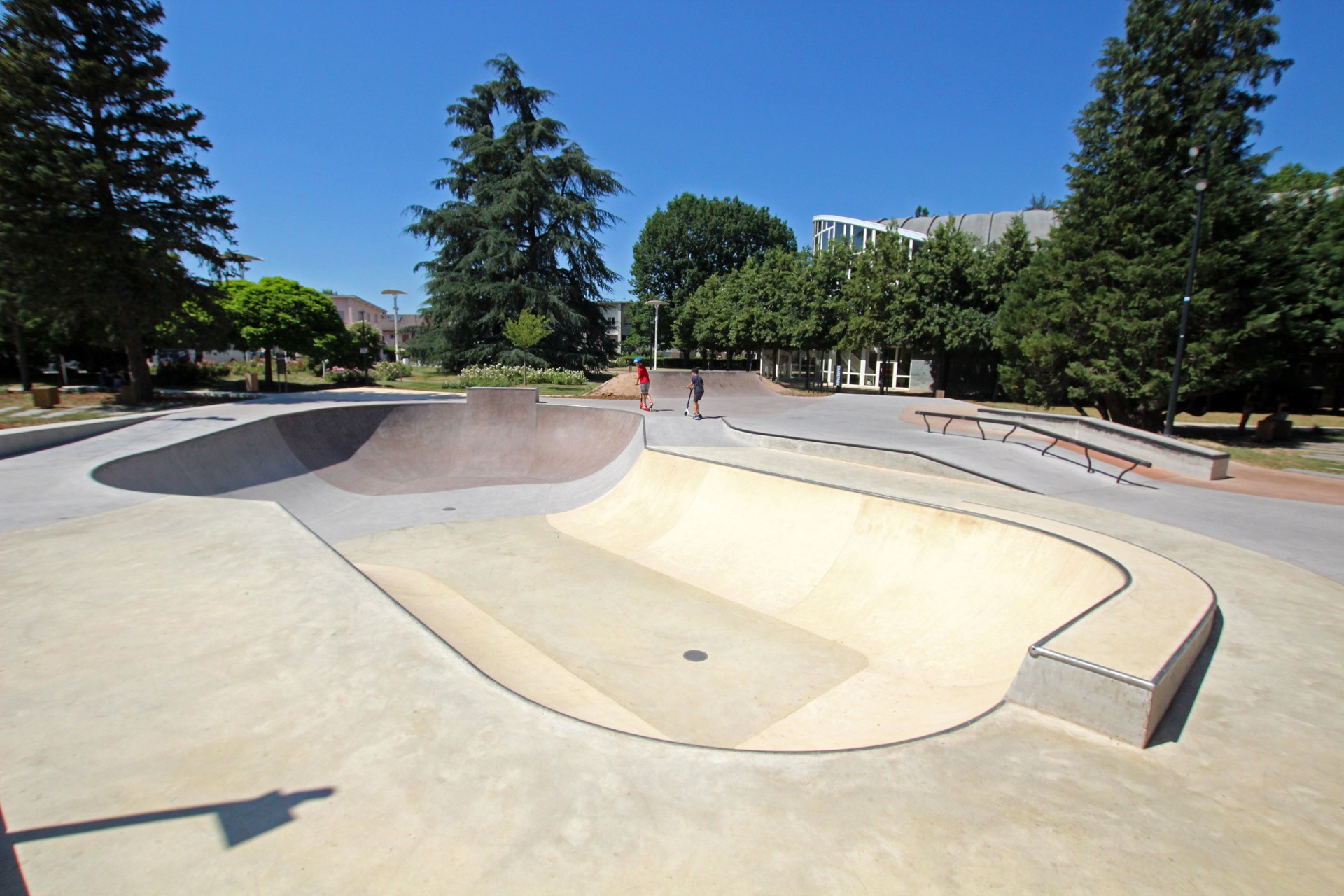 Parc Jean Mansuy Skatepark Saint Dié des Vosges Skate Spot 4/5