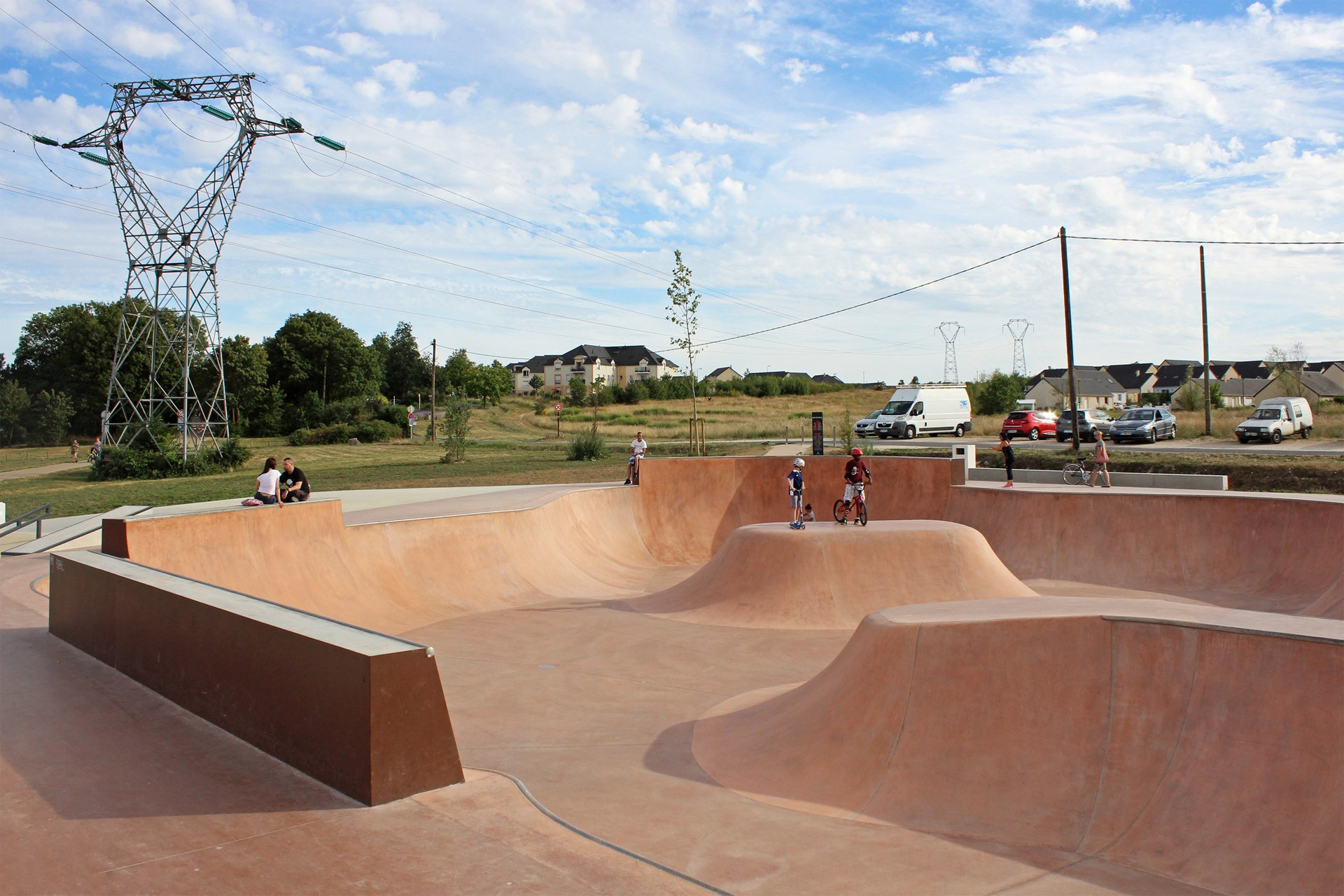 Arthur Noyer Skatepark Bourges Skate Spot 4/5