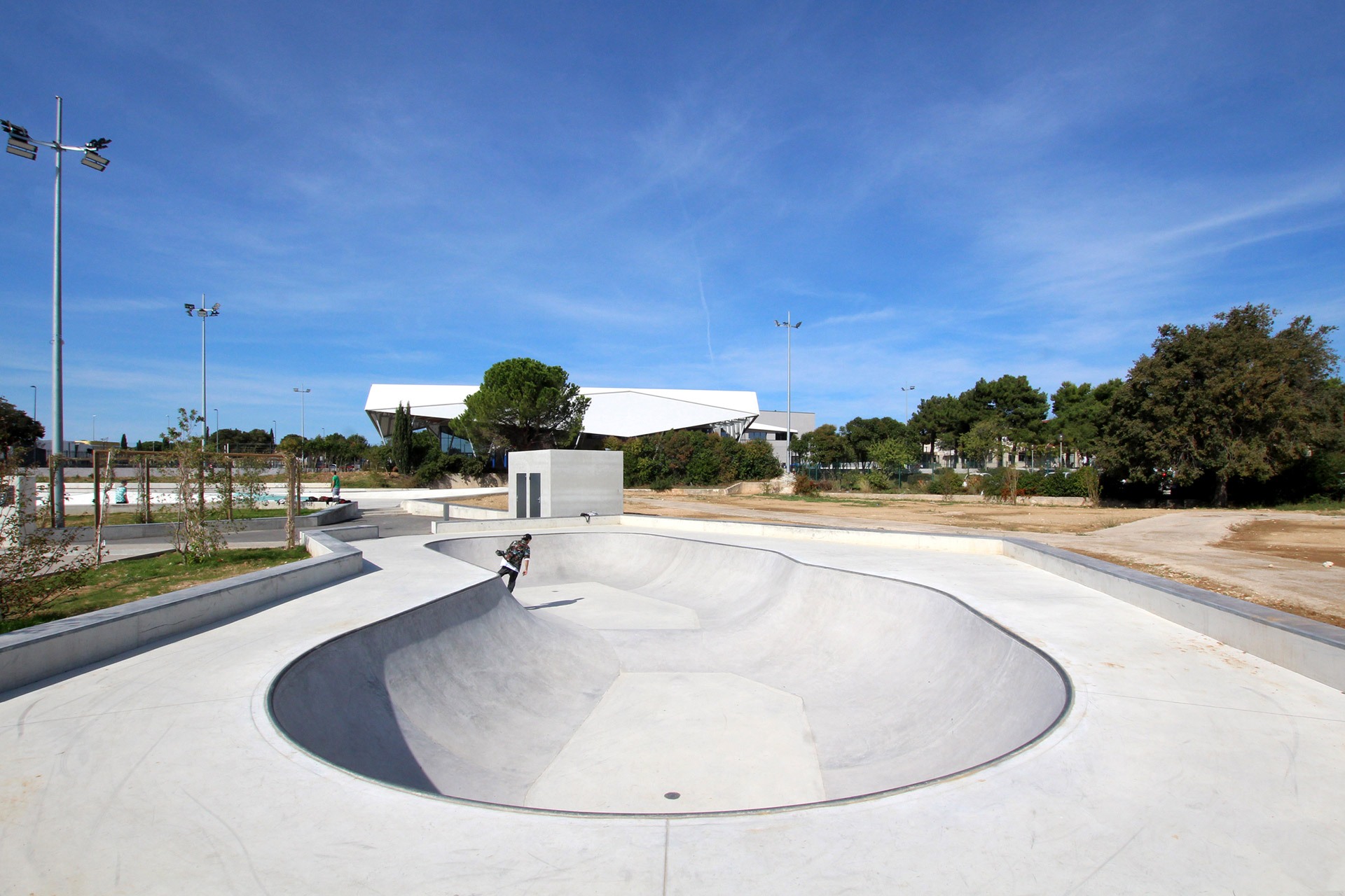 Complexe Léo Lagrange Skatepark Vitrolles Skate Spot 4/5