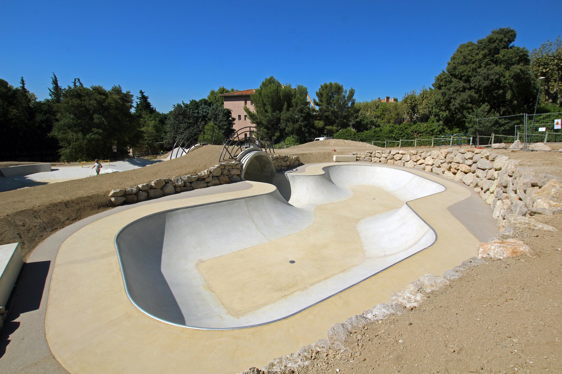 Fontainieu Bowl Marseille Skate Spot 4/5