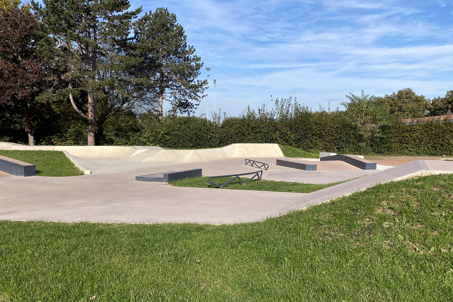 Espace Socio Culturel Skatepark Paray le Monial Skate Spot 4/5
