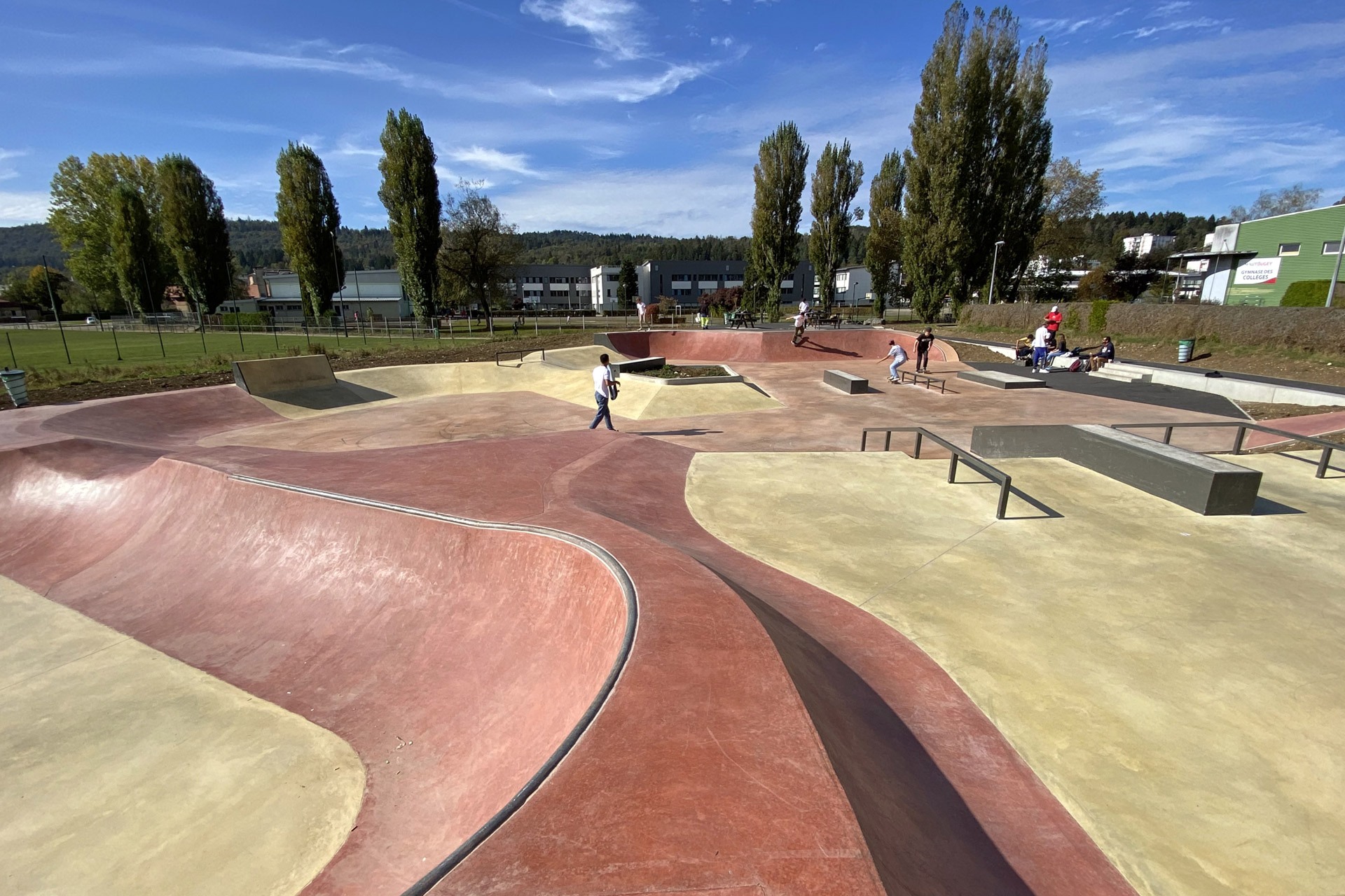 Les collèges Skatepark Oyonnax Skate Spot 4/5