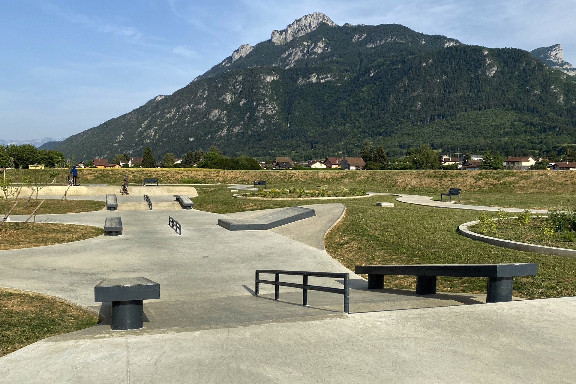 Saint Pierre Skatepark Saint Pierre en Faucigny Skate Spot 5/5