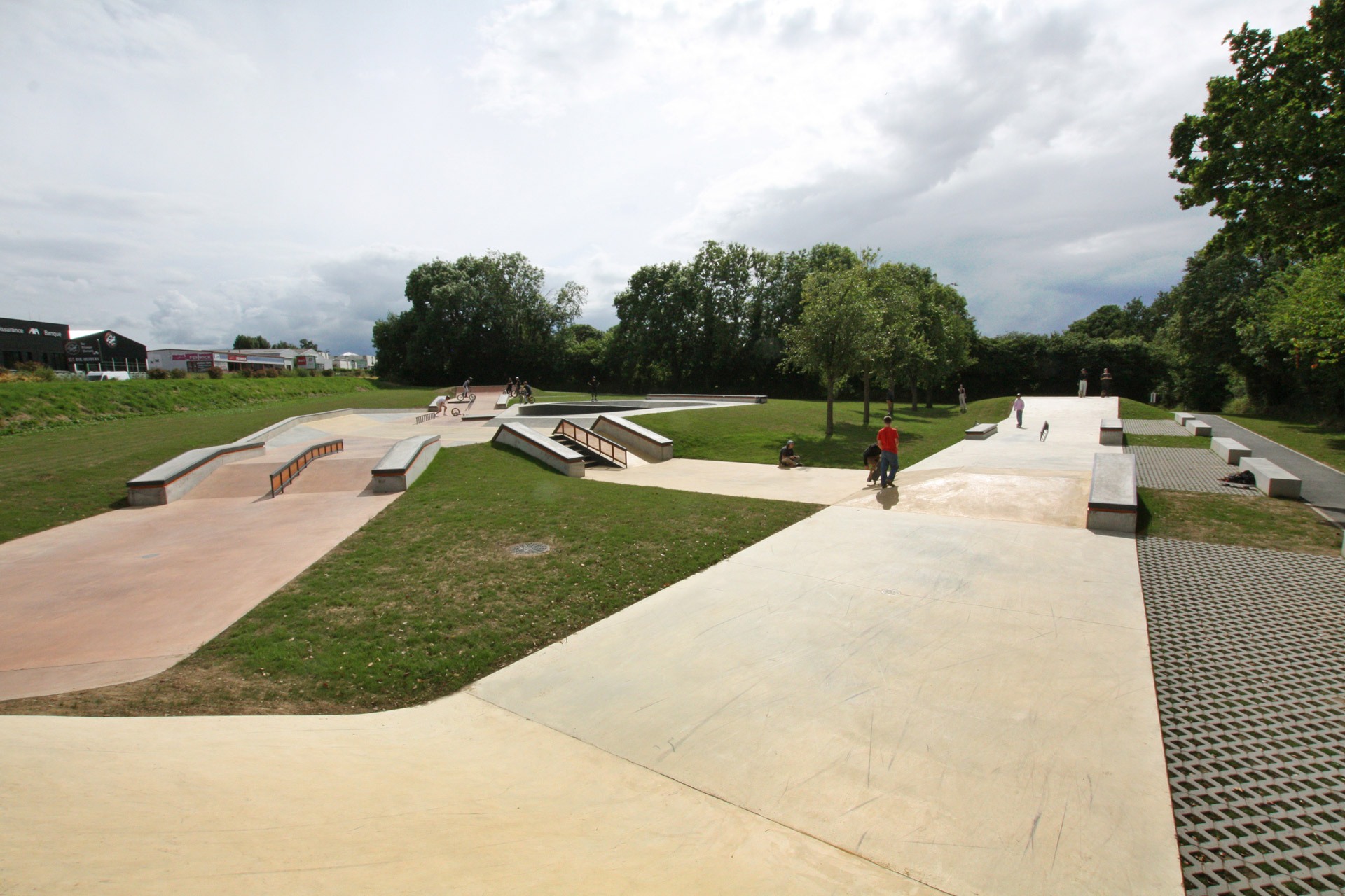 Espace Glisse Skatepark Saint Lô Skate Spot 4/5