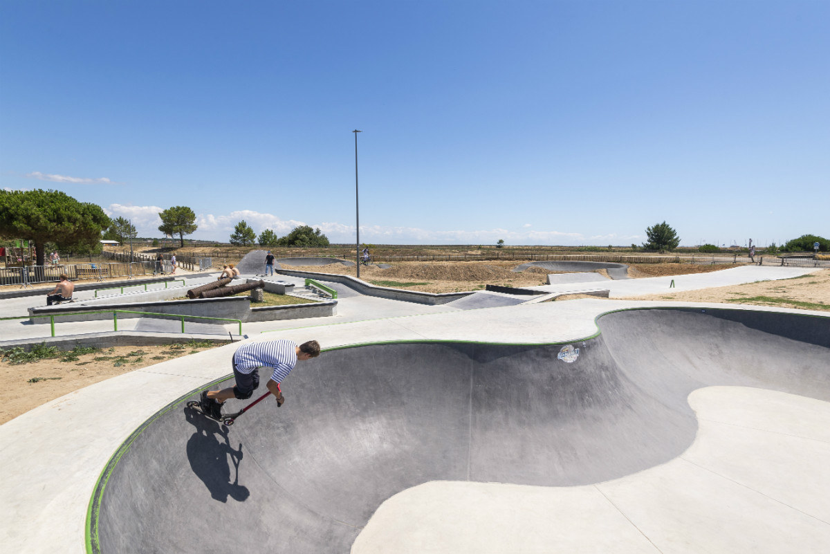 Plan d' Eau Skatepark La Tranche sur Mer Skate Spot 4/5