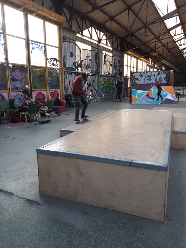 Zeus Indoor Sainte Catherine Skate Spot 4/5