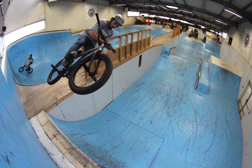 L' épicentre Indoor Aurillac Skate Spot 4/5