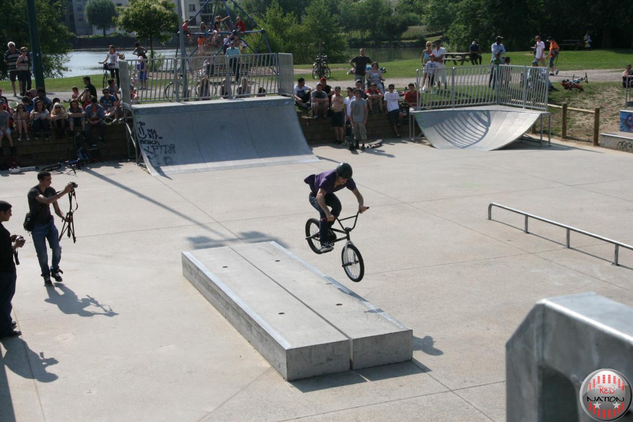 Lac des Closiers Skatepark Montargis Skate Spot 3/5