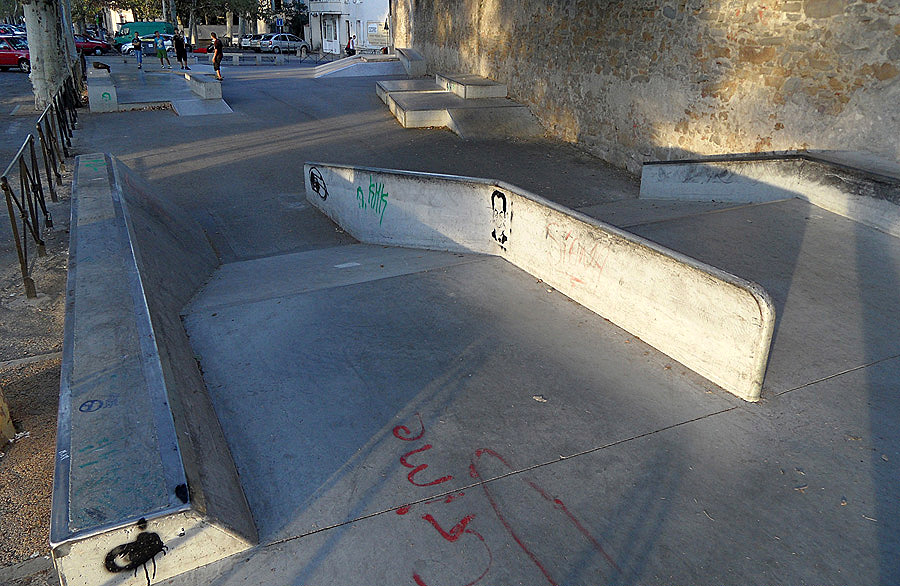 Varsovie Spot Street Carcassonne Skate Spot 3/5