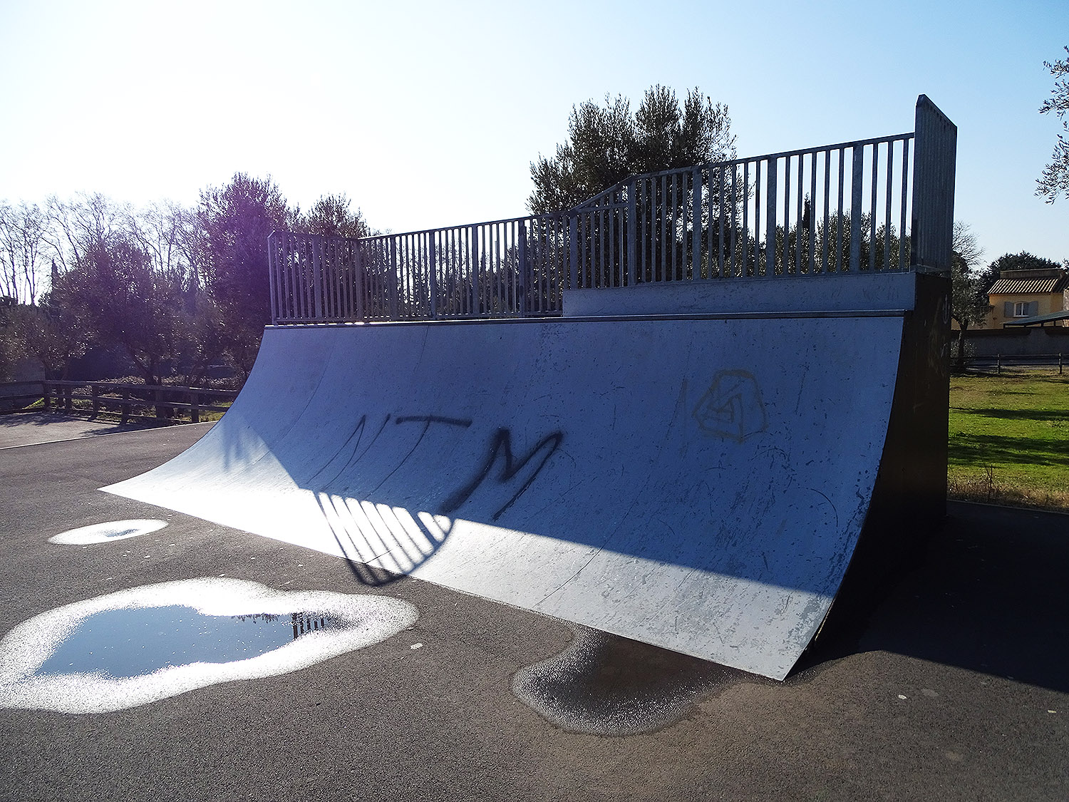 Parc des Olivettes Skatepark Saint Brès Skate Spot 3/5