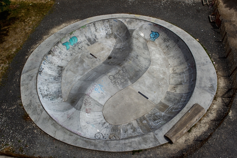 Ying Yang Darwin Bowl Bordeaux Skate Spot 4/5