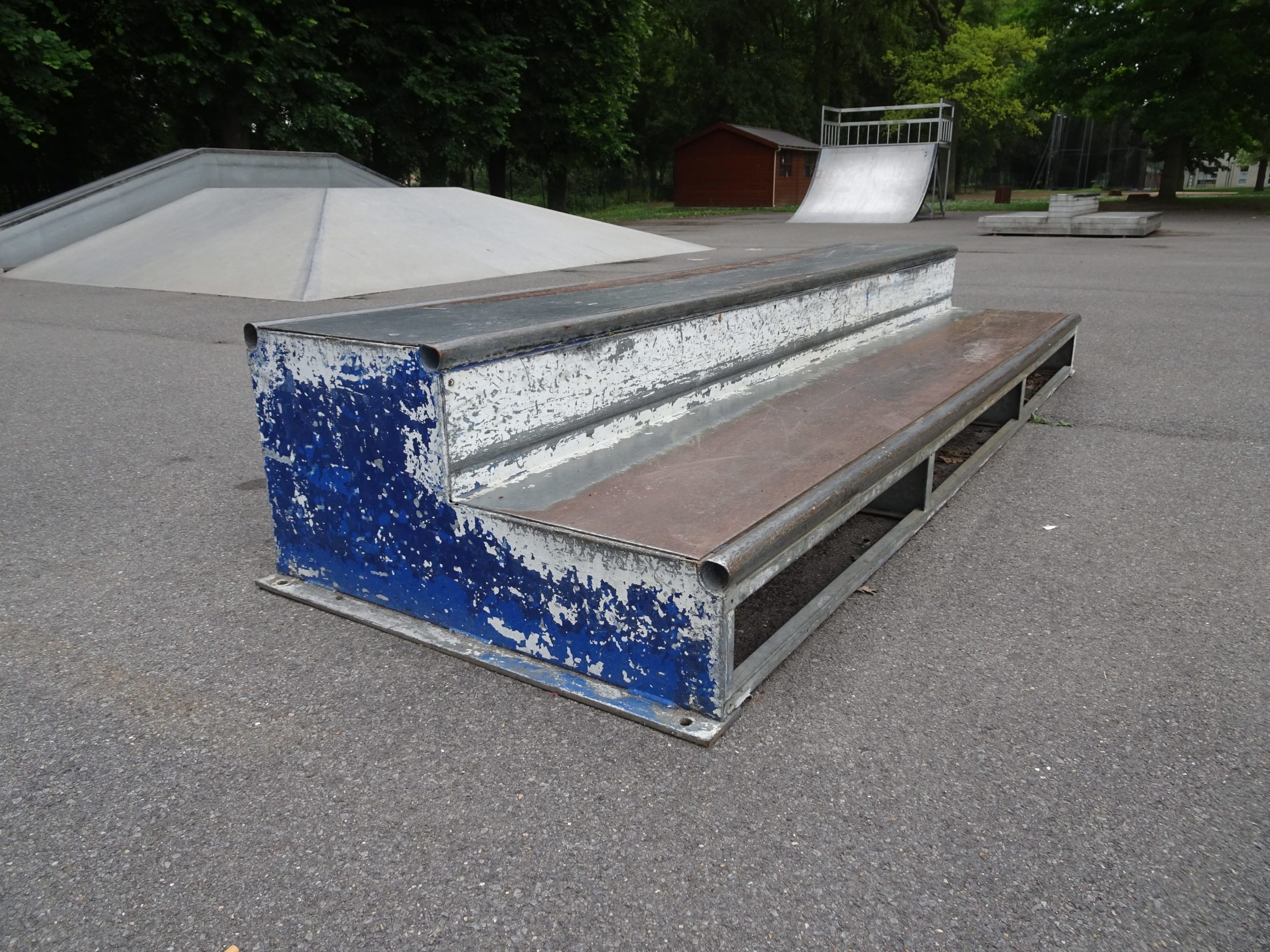 Stade Grante Skatepark L' Isle Adam Skate Spot 2/5