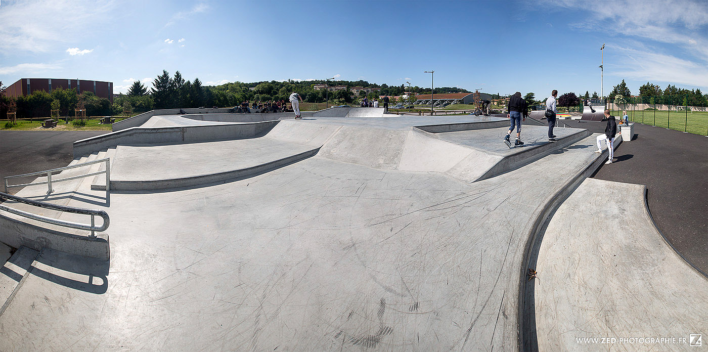 L' Équinoxe Skatepark Saint Genis Laval Skate Spot 4/5