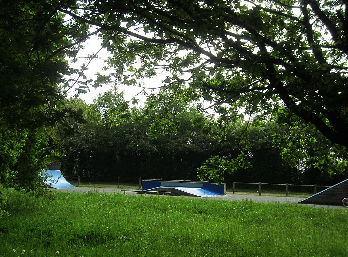 Plan D' eau Skatepark Rougé Skate Spot 2/5