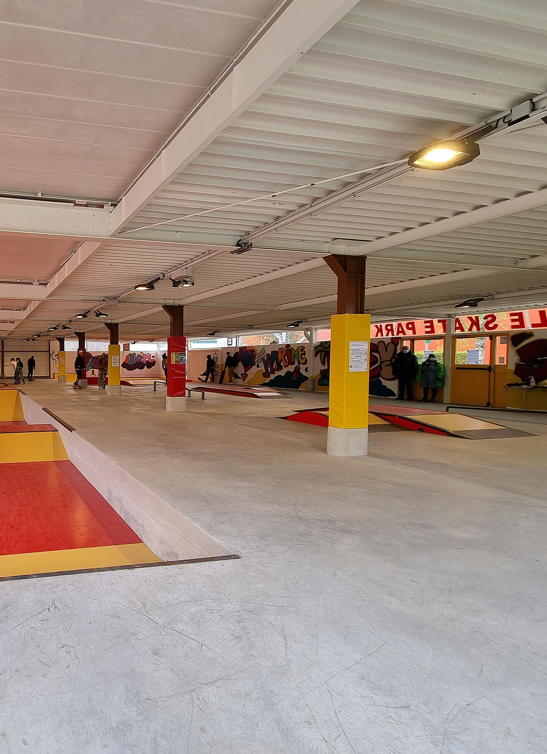 Le Petit Bois Indoor Saint Jean de Braye Skate Spot 3/5