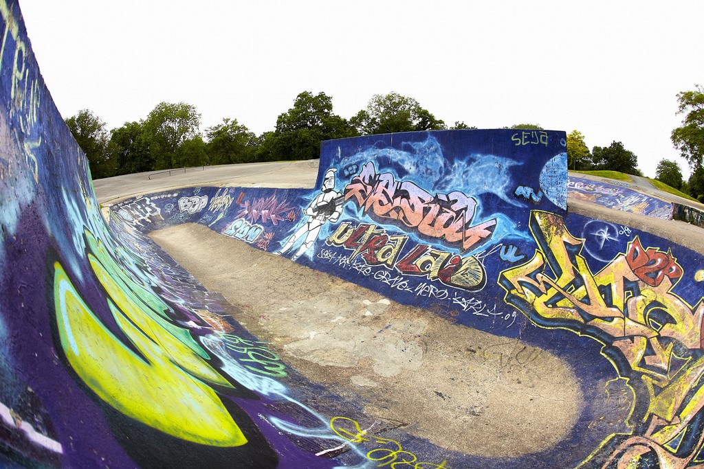 La Généraudière Bowl La Roche sur Yon Skate Spot 3/5