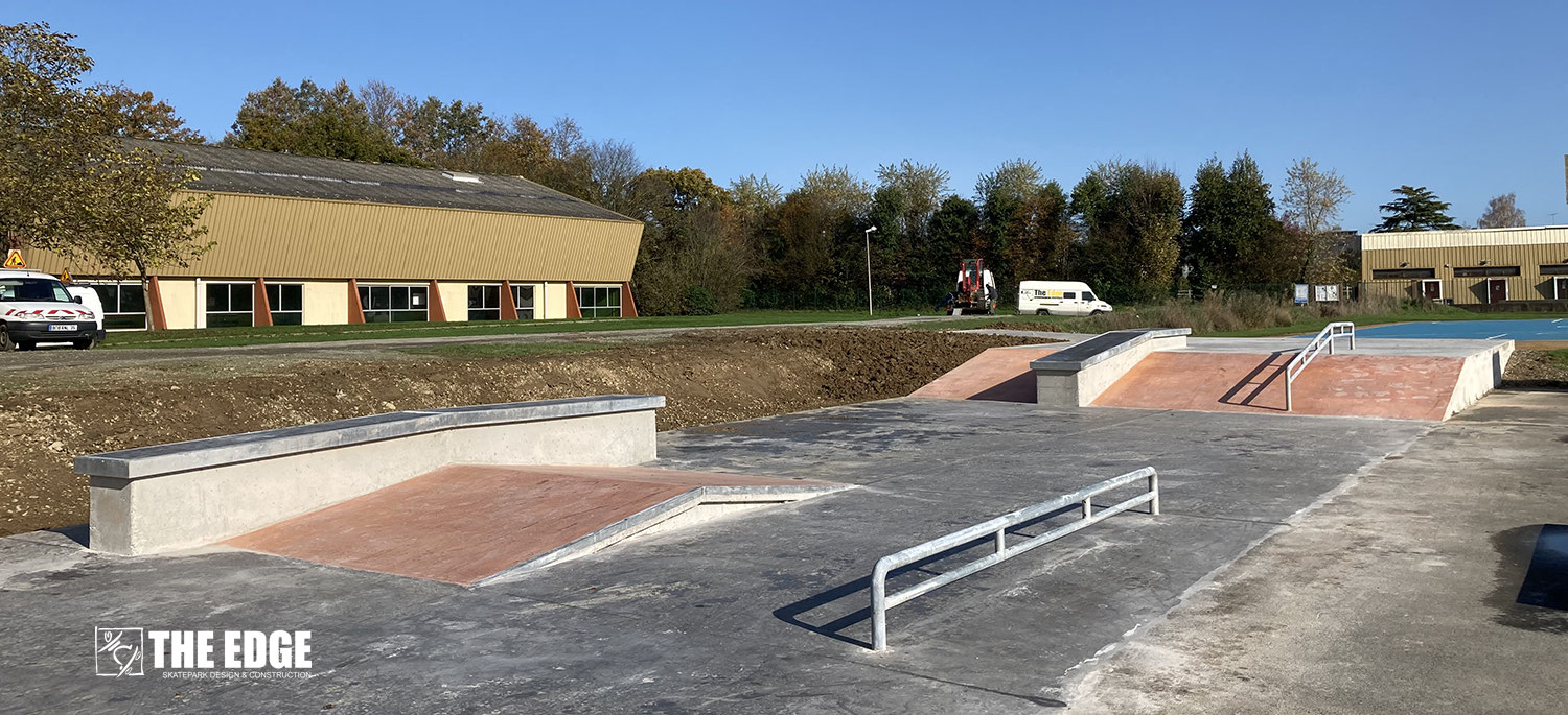 Salle Armor Skatepark Vezin le Coquet Skate Spot 3/5