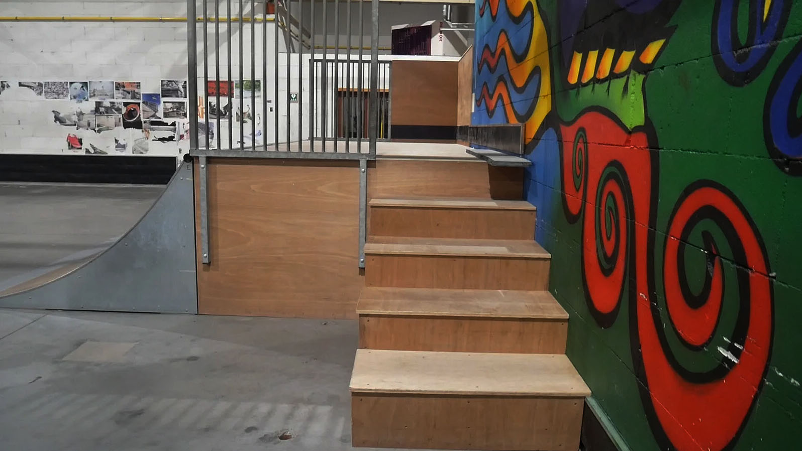 Derlys Indoor Mouscron Skate Spot 3/5