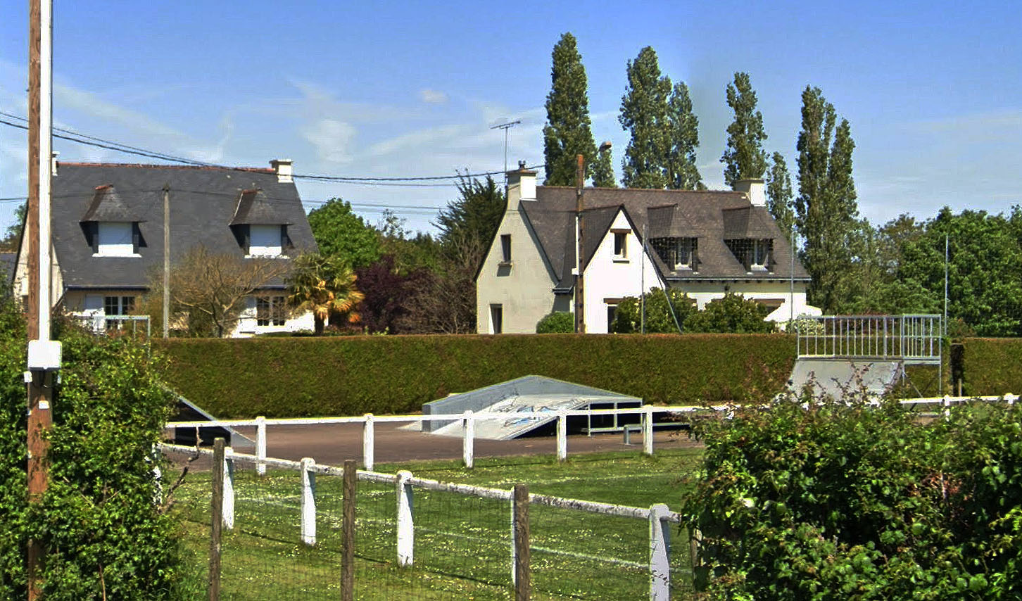 Complexe Sportif Skatepark Mernel Skate Spot 2/5