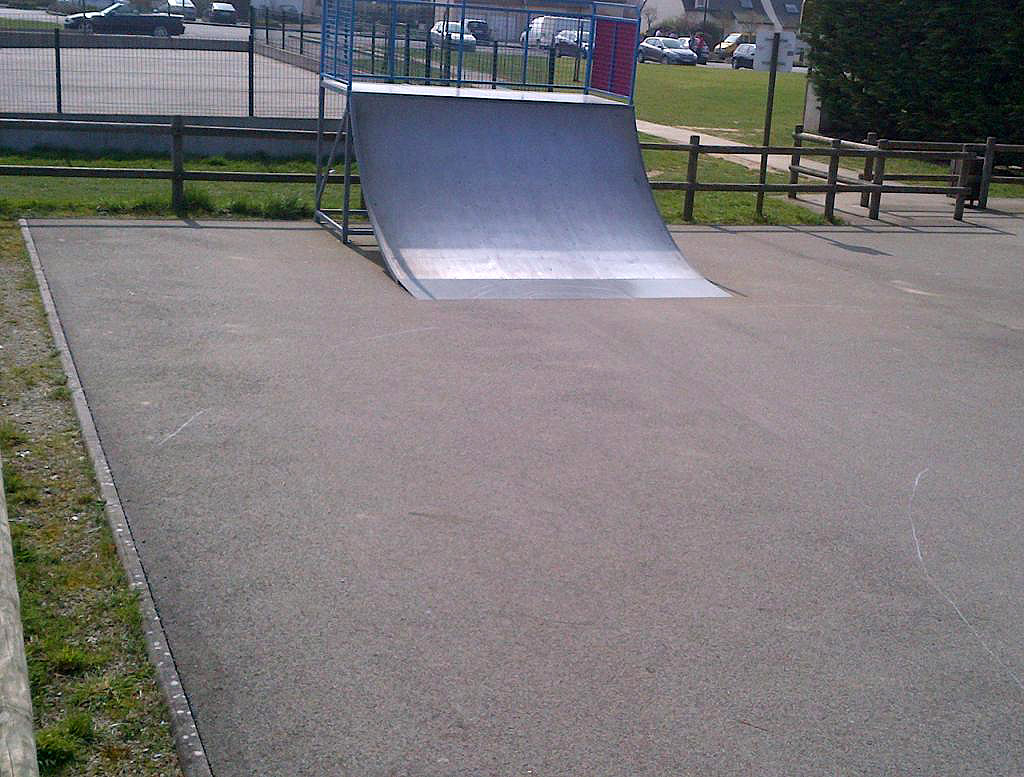 Complexe Sportif Skatepark Crevin Skate Spot 2/5