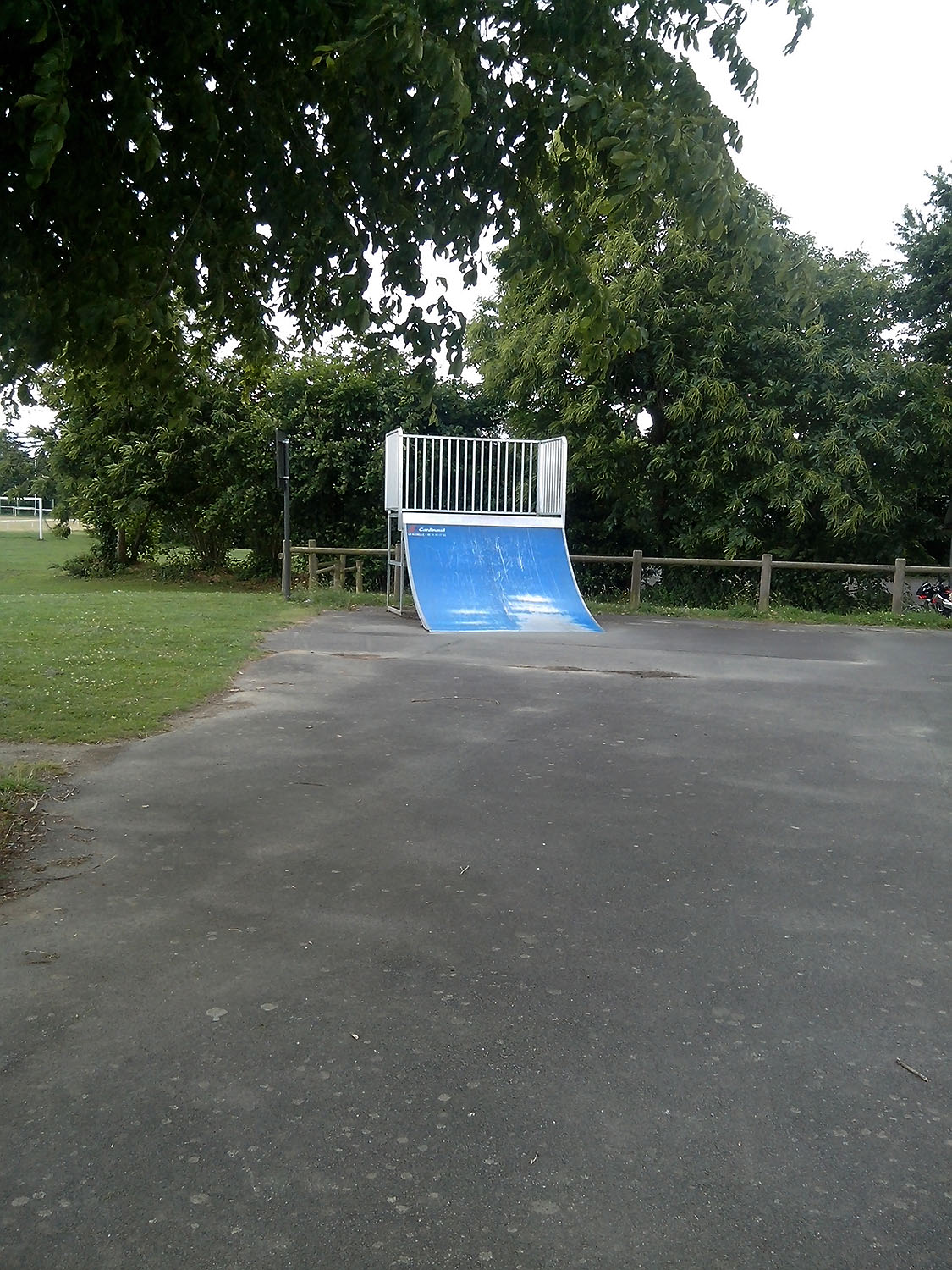 Complexe Sportif Skatepark Thorigné Fouillard Skate Spot 1/5