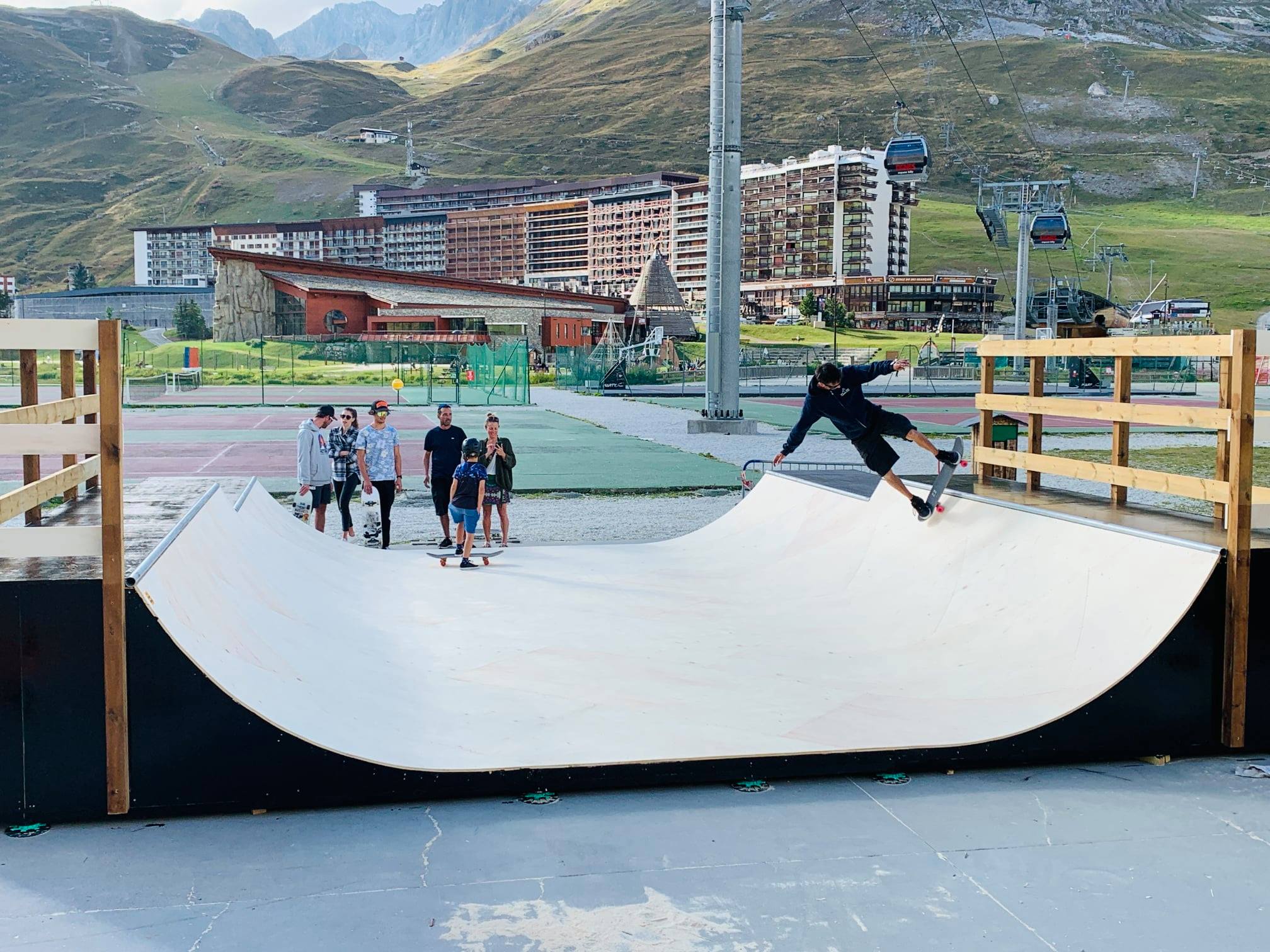 Le Lac Skatepark Tignes Skate Spot 3/5