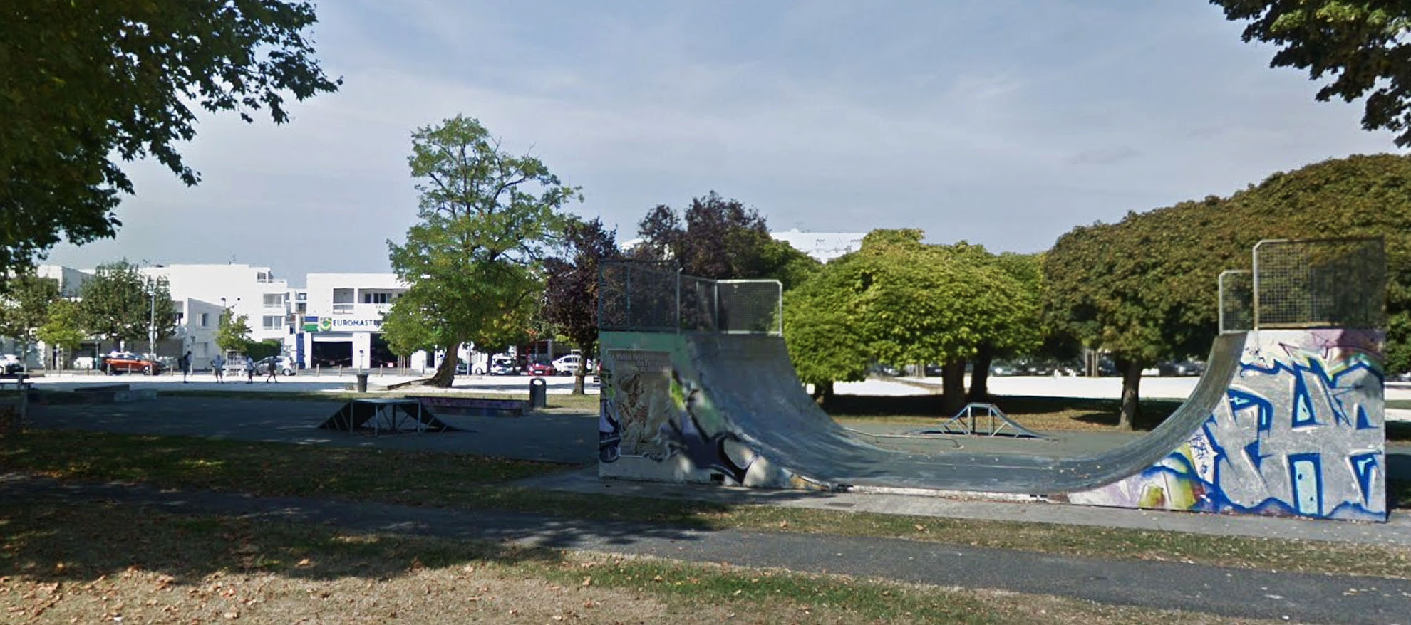 La Tache Verte Skatepark Royan Skate Spot 1/5