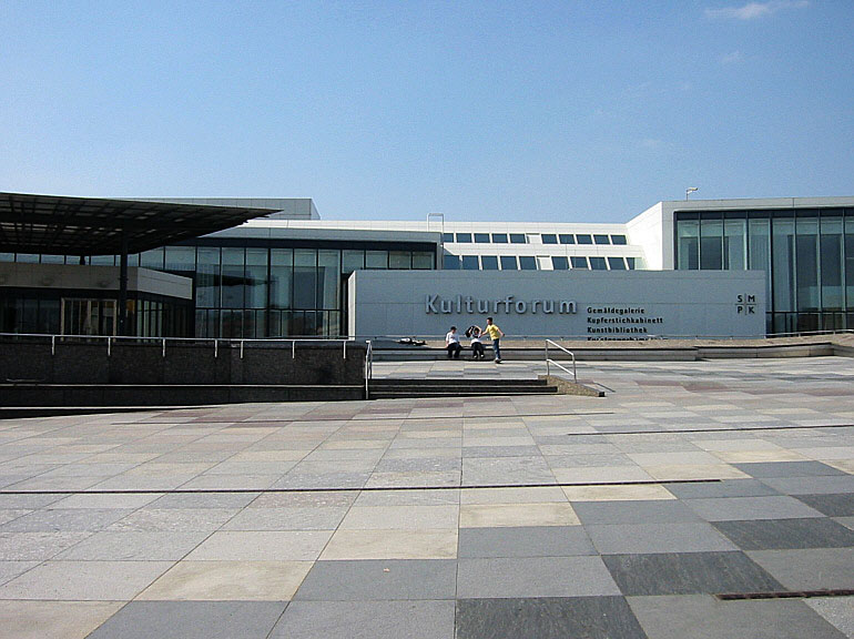 Baustelle Kulturforum Plaza Berlin Skate Spot 5/5