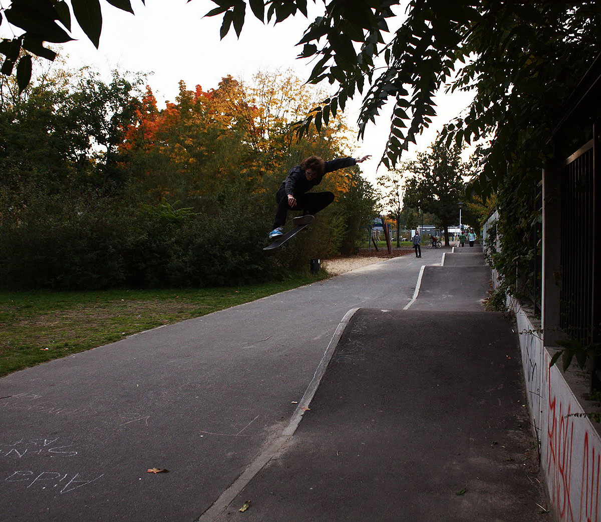 Bumps Spot Street Berlin Skate Spot 2/5