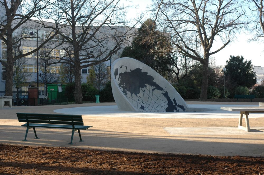 Square Robert Bajac Bowl Paris Skate Spot 4/5