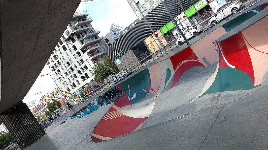 Porte de Valenciennes Bowl Lille Skate Spot 4/5