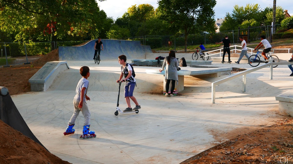 Parc Skatepark Guipry Messac Skate Spot 3/5