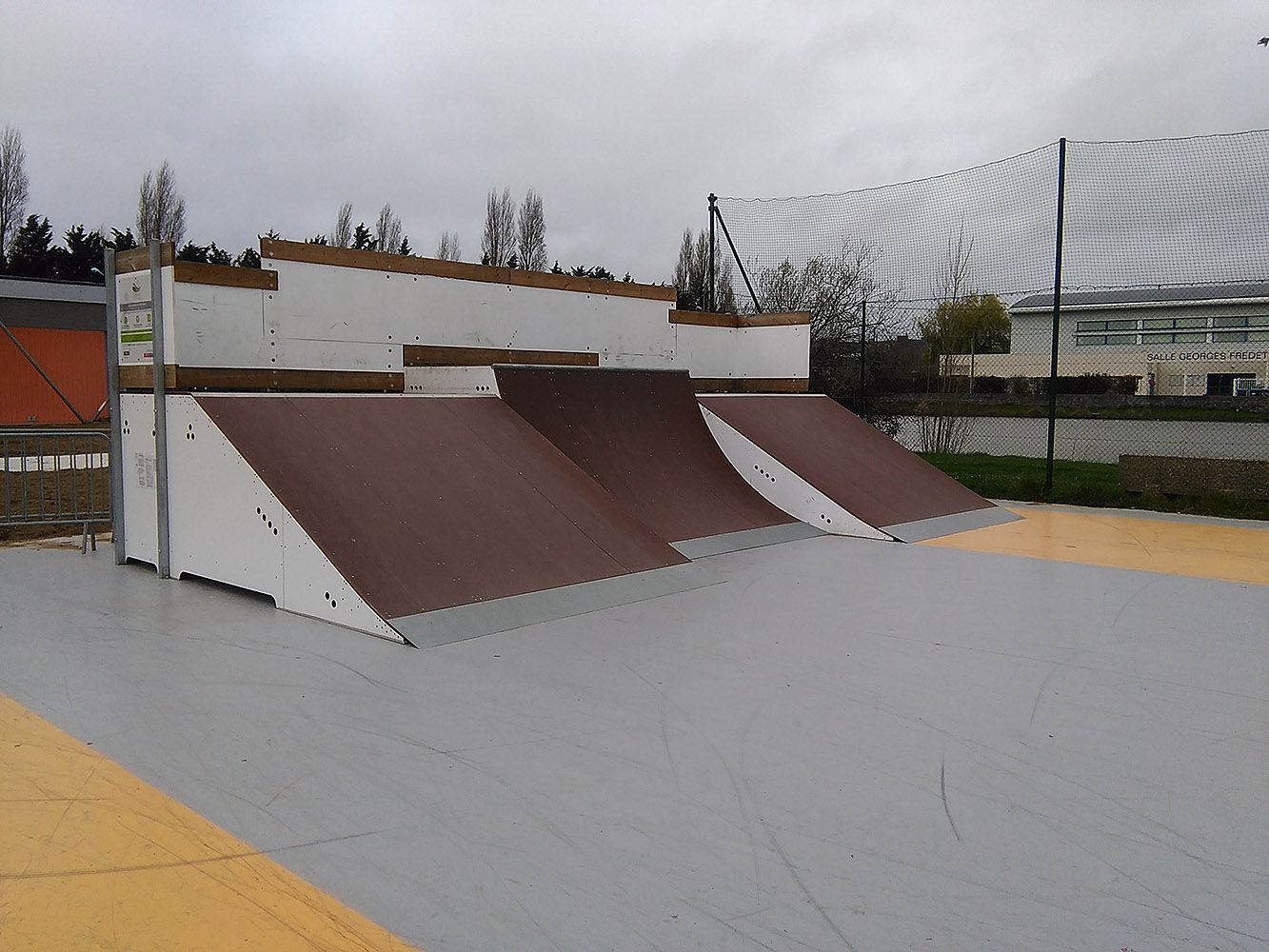 Salle Dulcie Skatepark Trignac Skate Spot 3/5