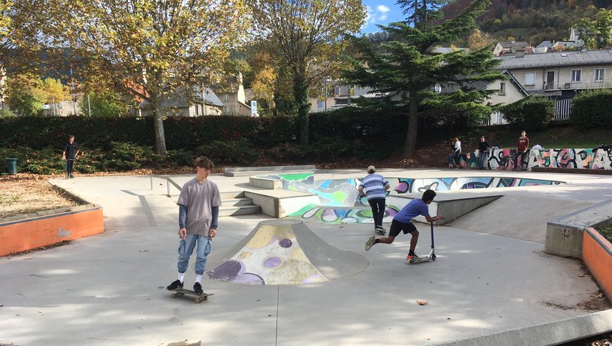 Jardin Couderc Skatepark Mende Skate Spot 3/5