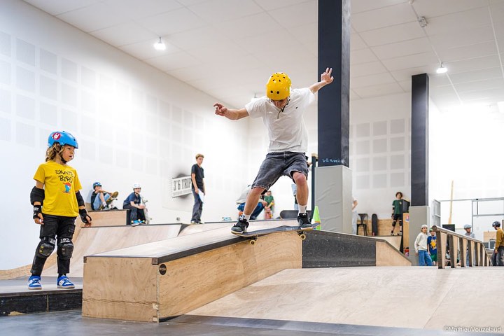 L' Encan Indoor La Rochelle Skate Spot 3/5