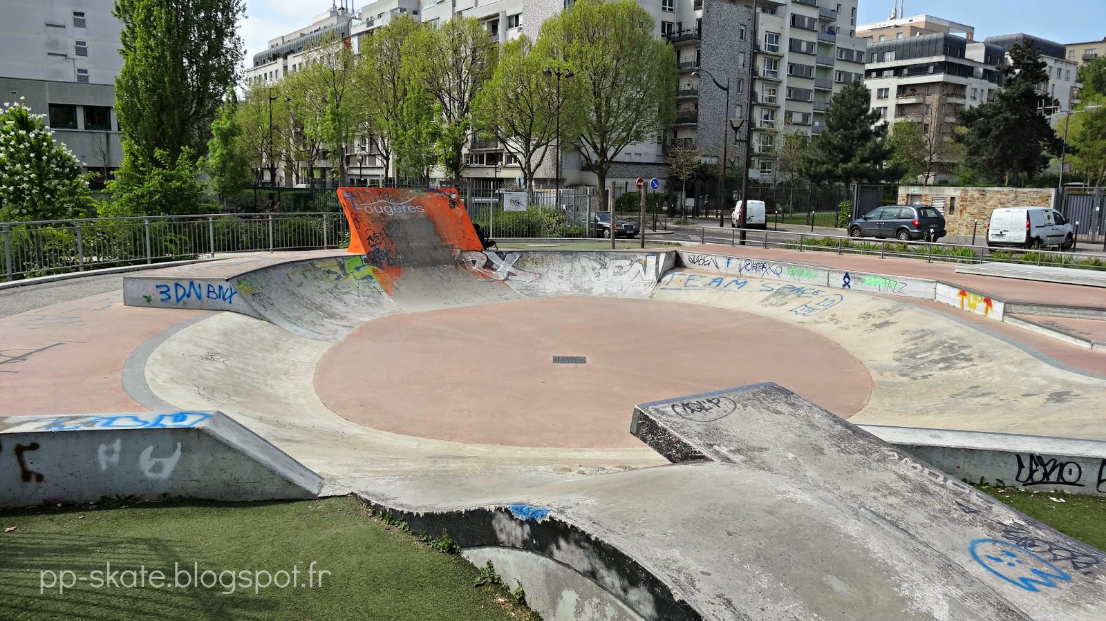Fougères Skatepark Paris Skate Spot 3/5